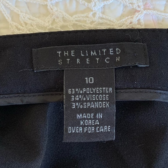 The limited black pleaded asymmetrical miniskirt - Picture 5 of 7